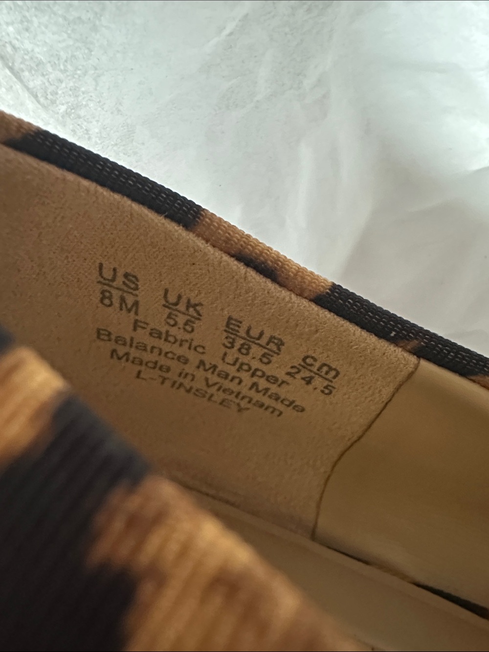 GENTLY WORN…FRANCO SARTO TINSLEY MARY JANE FLAT
BROWN LEOPARD PRINT - Picture 5 of 6